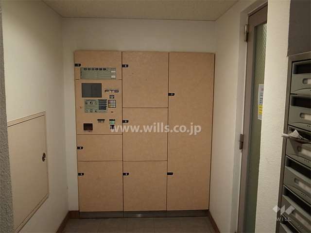 宅配ボックスと共用ポスト