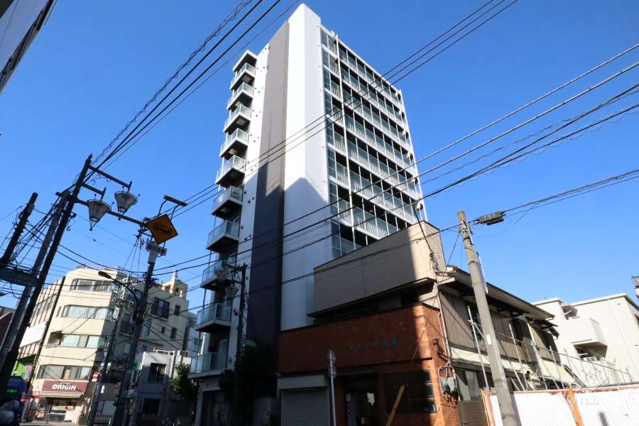 ジーベック西蒲田の外観(南東側から)