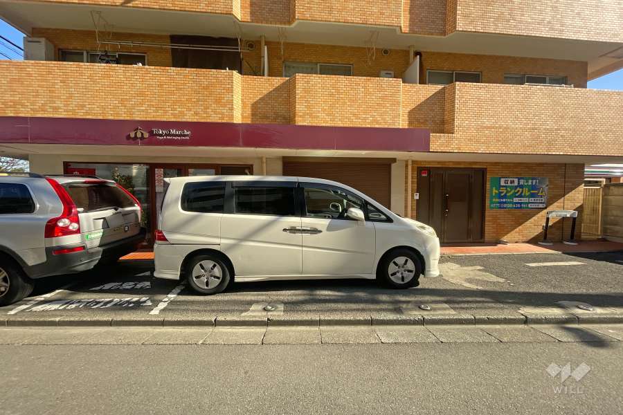 敷地内駐車場（屋外平面式）