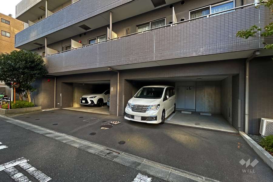 敷地内駐車場（屋内平面式）
