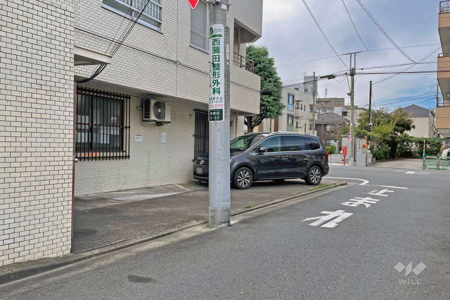 敷地内駐車場（屋外平面式）