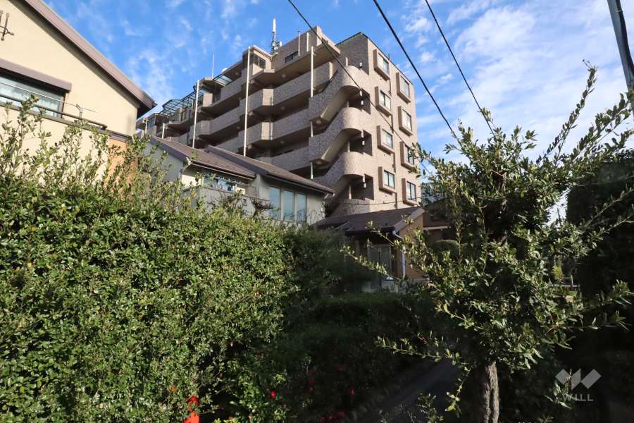 ライオンズガーデン西蒲田の外観(南西側から)
