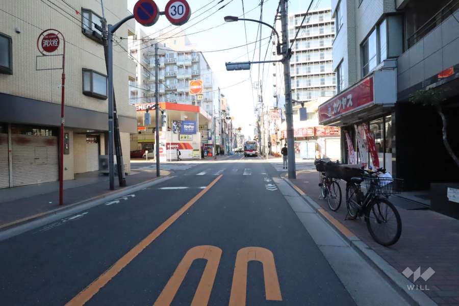 敷地北側の前面道路　