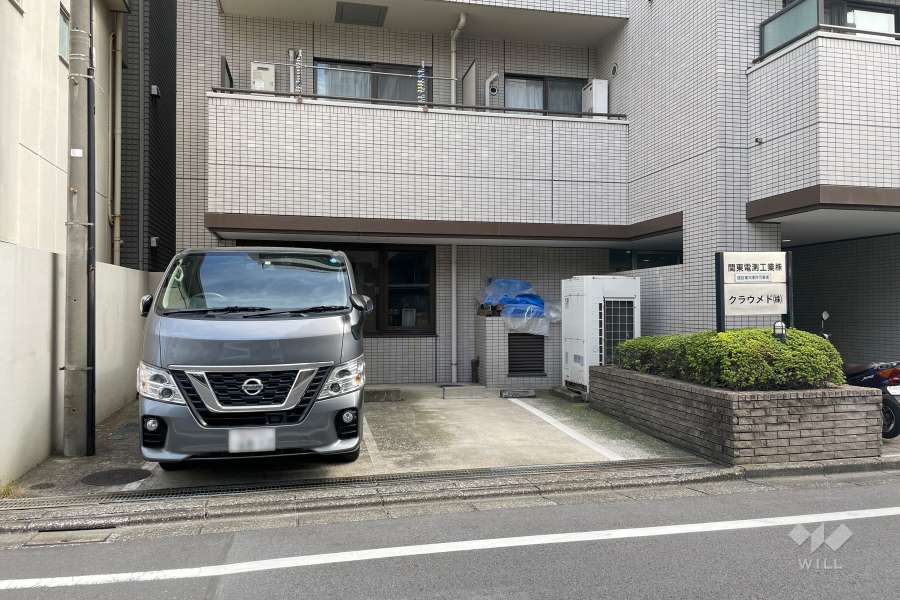 敷地内駐車場（屋外平面式）