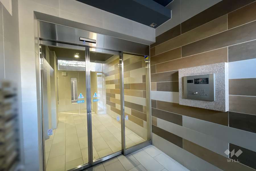 エントランスはオートロック付きです7・