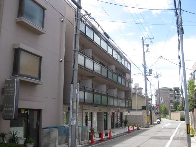 パラツィーナ甲子園口の外観（北東側から）