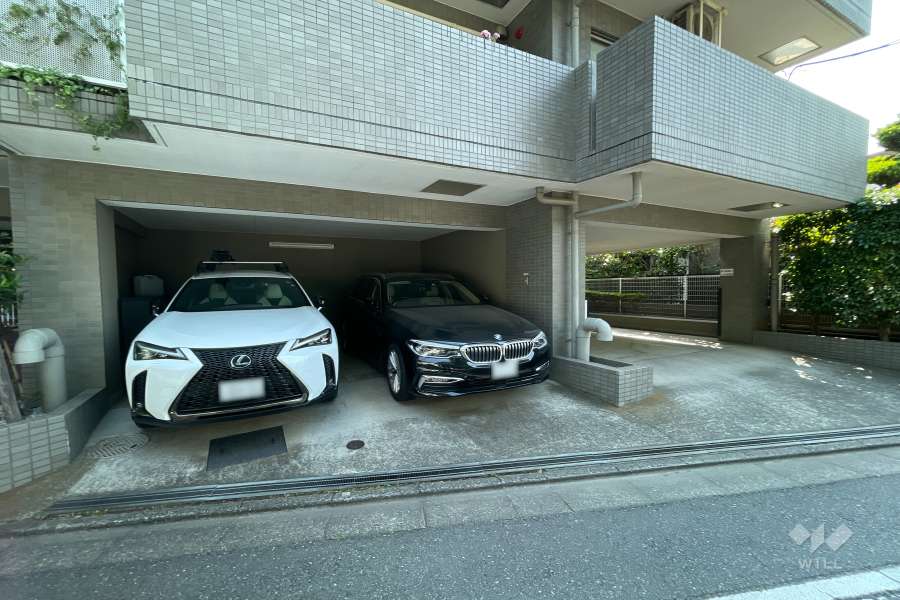 敷地内駐車場（屋内平面式）