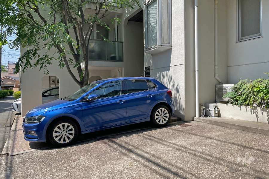 敷地内駐車場（屋外平面式）