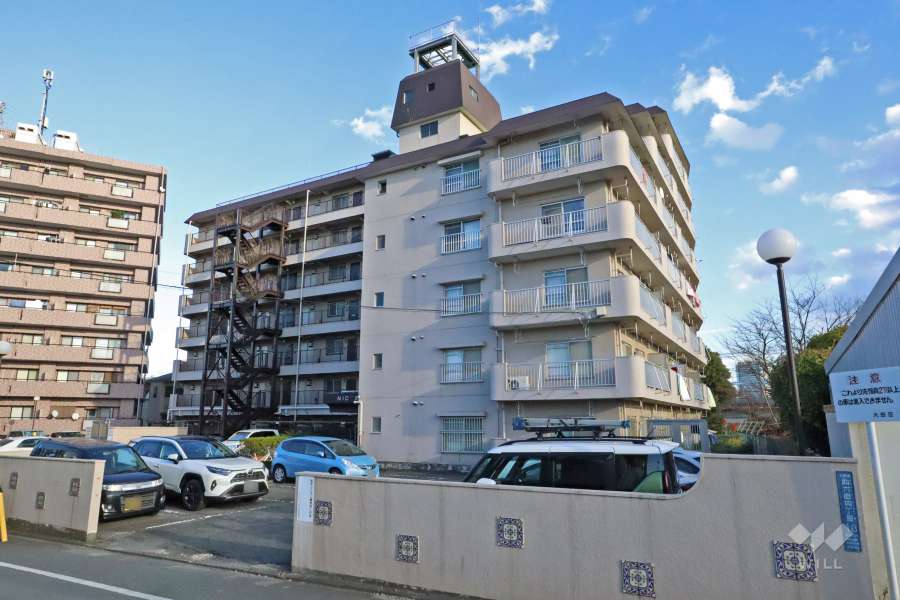 ニックハイム西六郷の外観(南西側から)