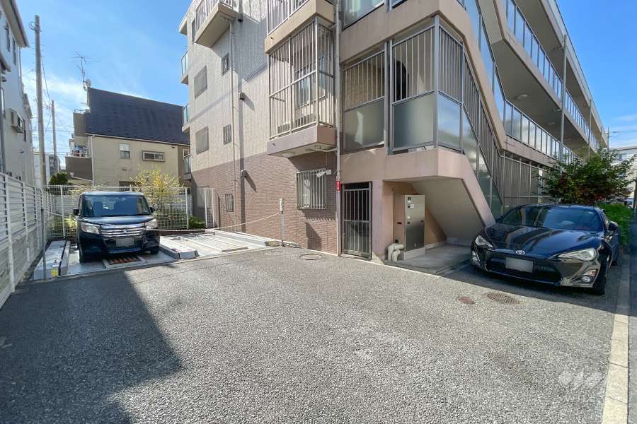敷地内駐車場（屋外機械式）