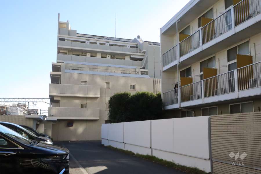 イニシア大田六郷の外観(北東側から)　　