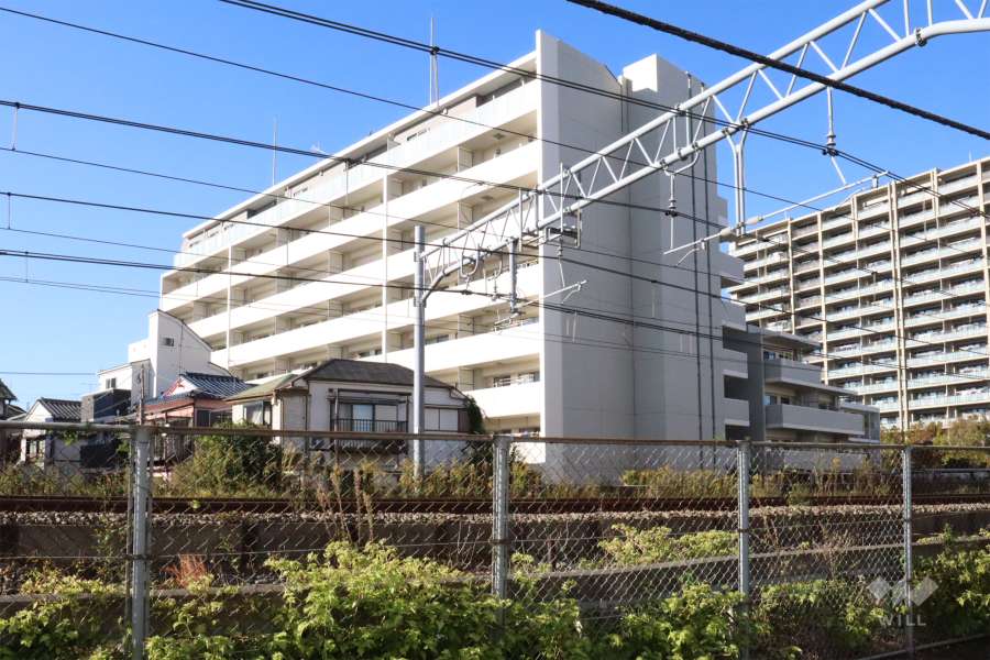 イニシア大田六郷の外観(南東側から)　