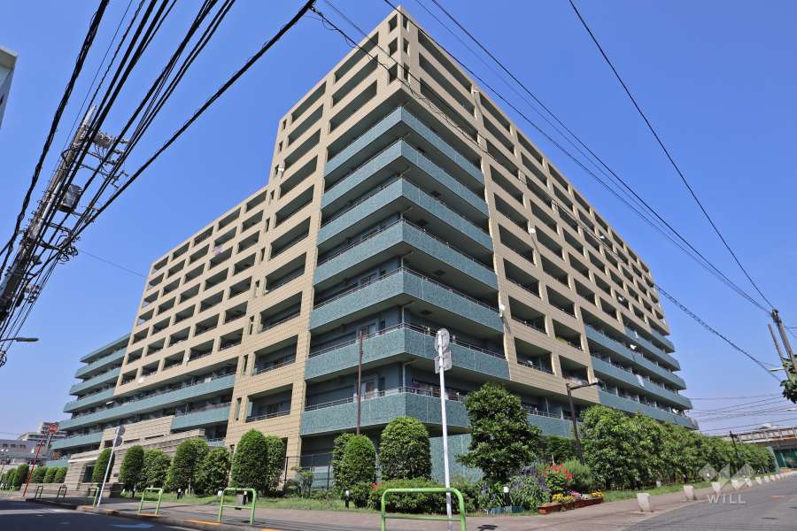 クレストフォルム東京リバーコーストの外観（南西側から）