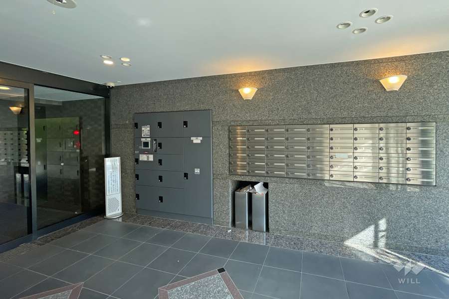 宅配ボックスと共用ポスト