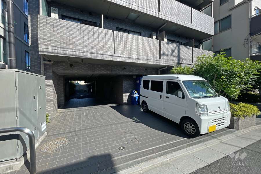 敷地内駐車場（屋外平面式）