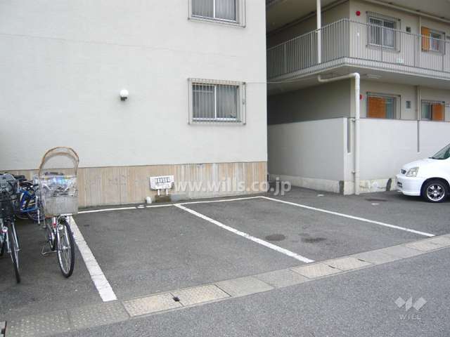 来客用駐車場