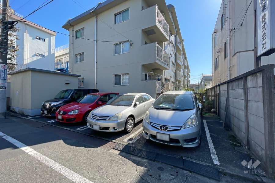 敷地内駐車場（屋外平面式）