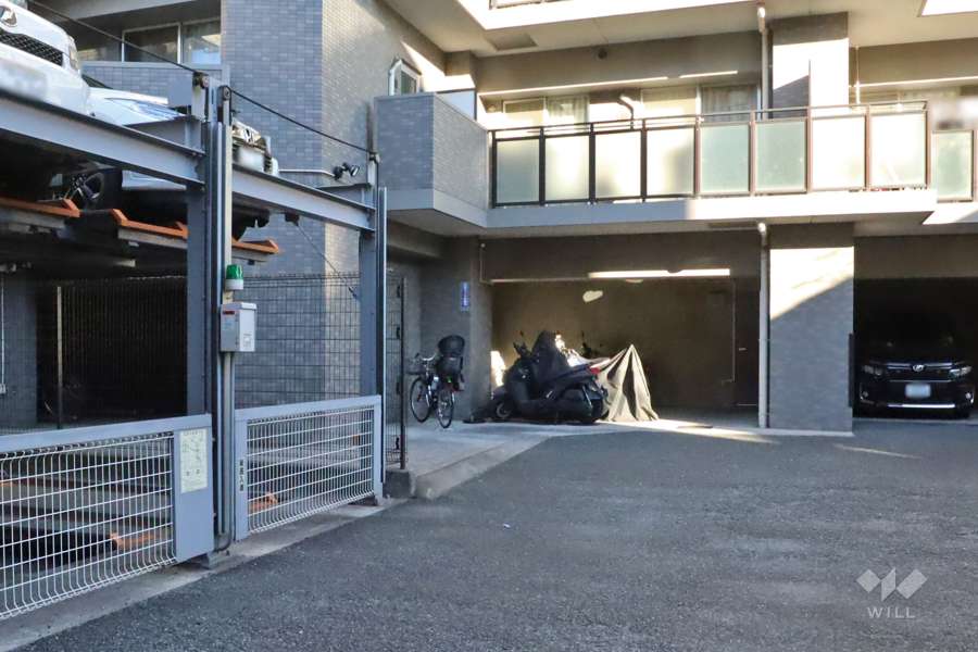 バイク置場・駐輪場