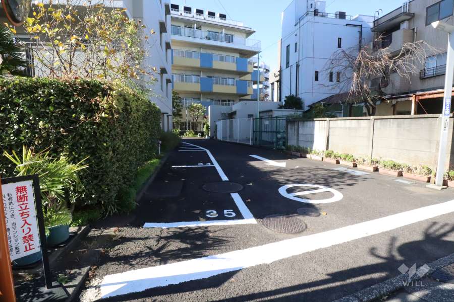 敷地内駐車場（屋外平面式）