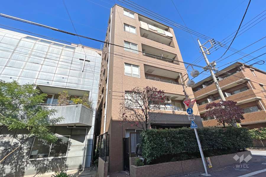 プラハフィラーレ西糀谷の外観（南西側から）
