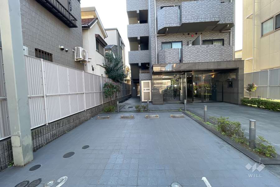 敷地内駐車場（屋外平面式）