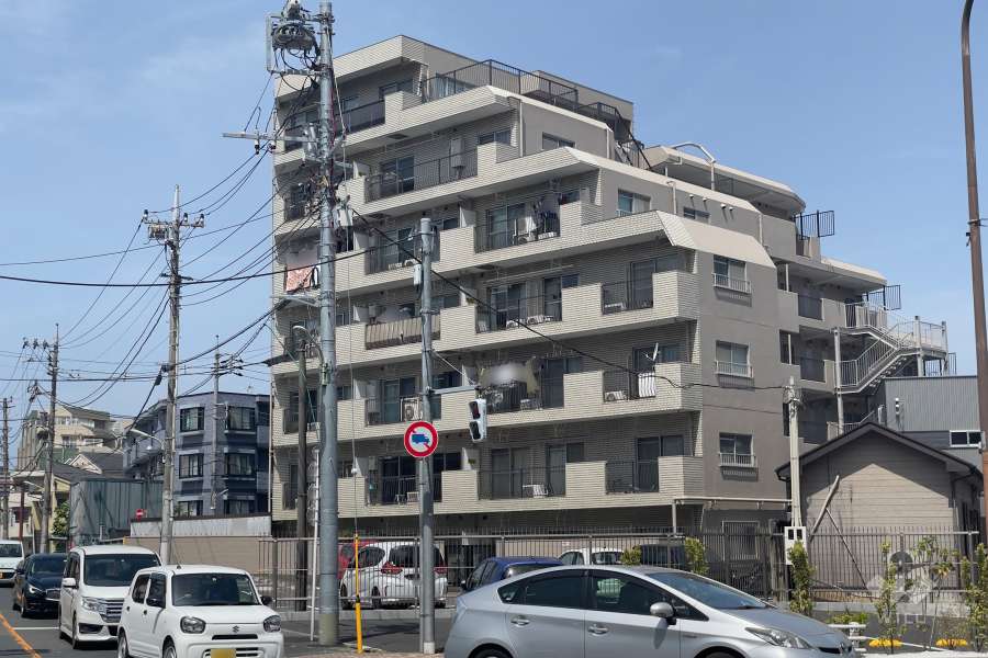 エンゼルハイム石川台の外観（南東側から）