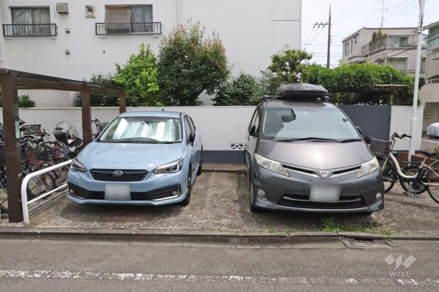 敷地内駐車場（屋外平面式）