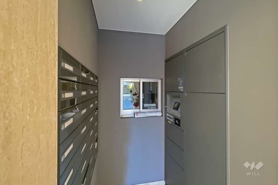 集合ポストと宅配ボックス