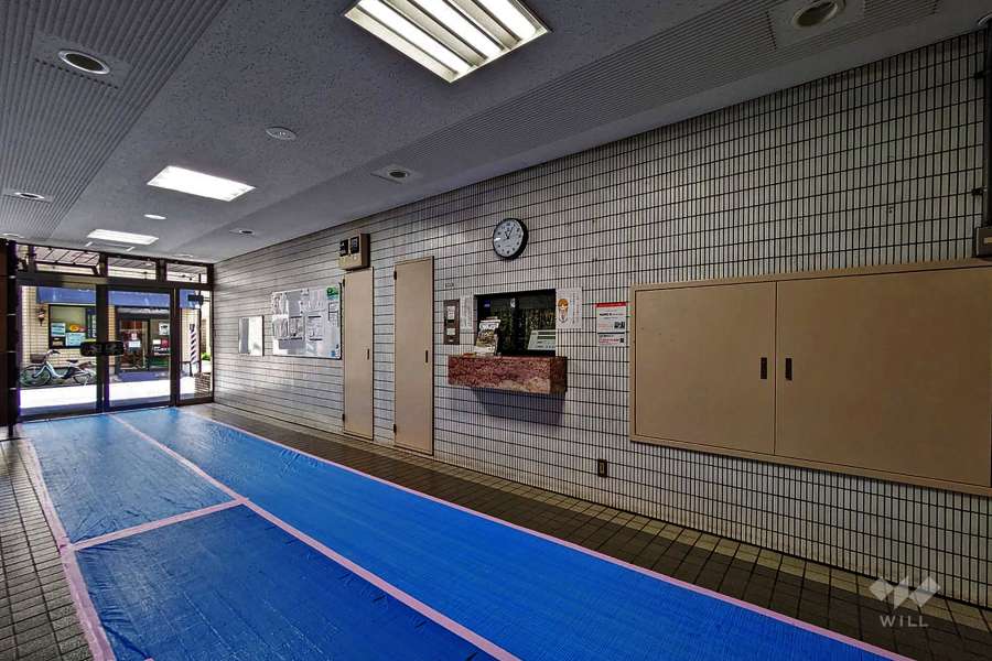 エントランスホール