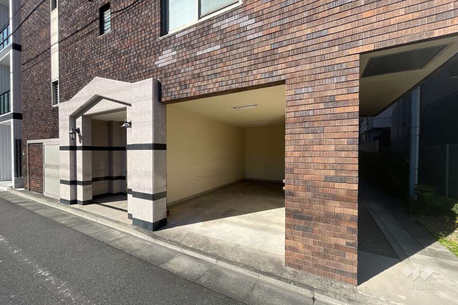 敷地内駐車場（屋内平面式）