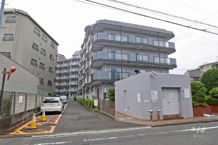 新多摩川スカイハイツの外観（北側から）