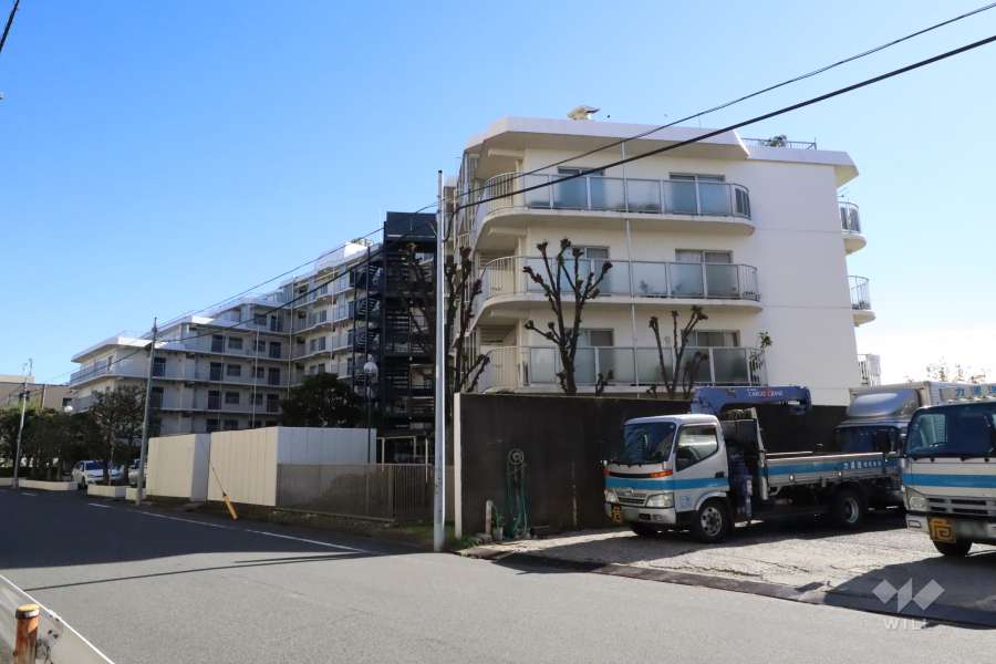 多摩川ビューハイツの外観（北西側から）