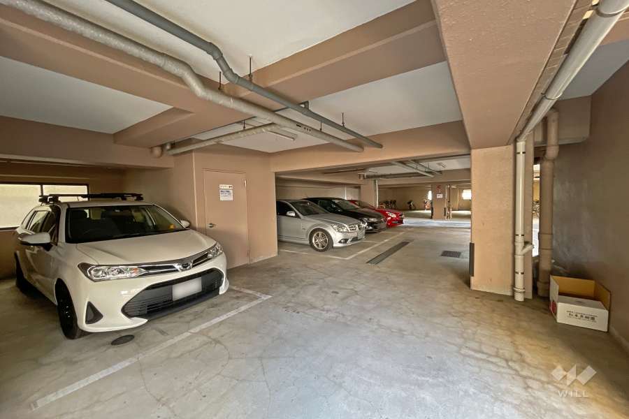 敷地内駐車場（屋内平面式）