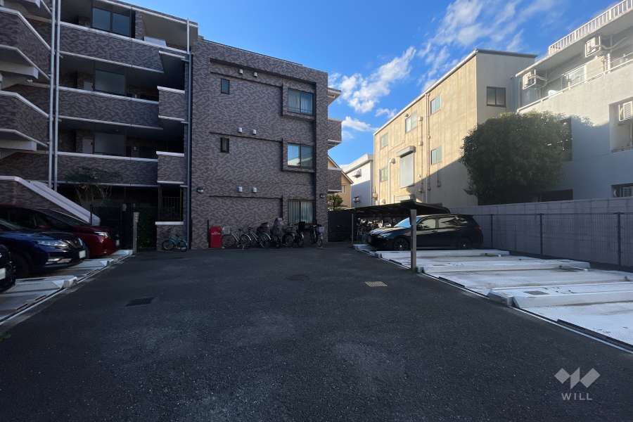 敷地内駐車場（屋外機械式）