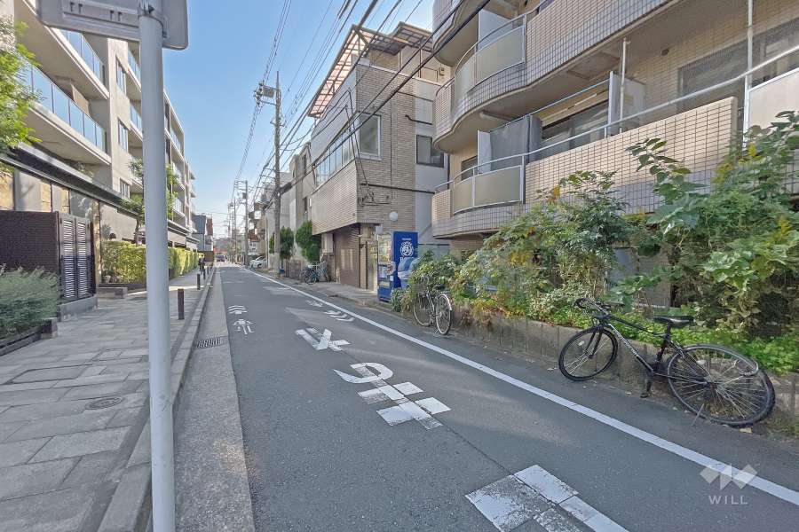 敷地の東側道路　