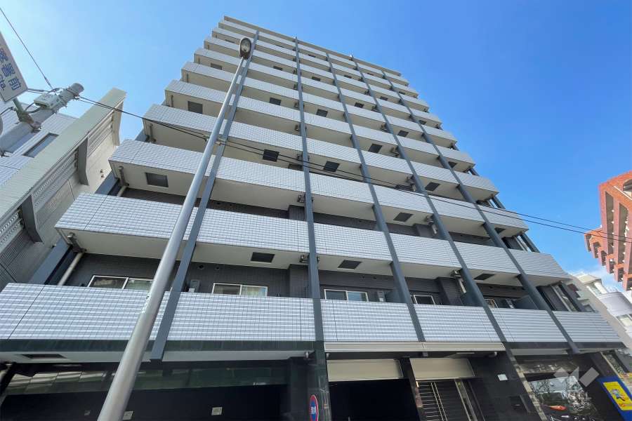 ジーベック平和島の外観（南東側から）　　