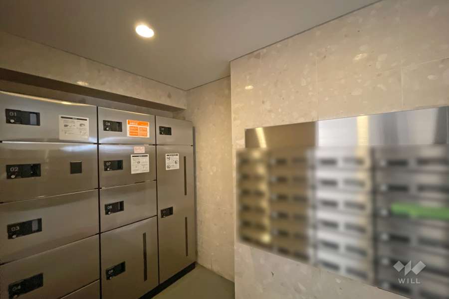 共用ポストと宅配ボックス