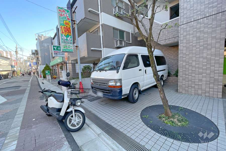 敷地内駐車場（屋外平面式）