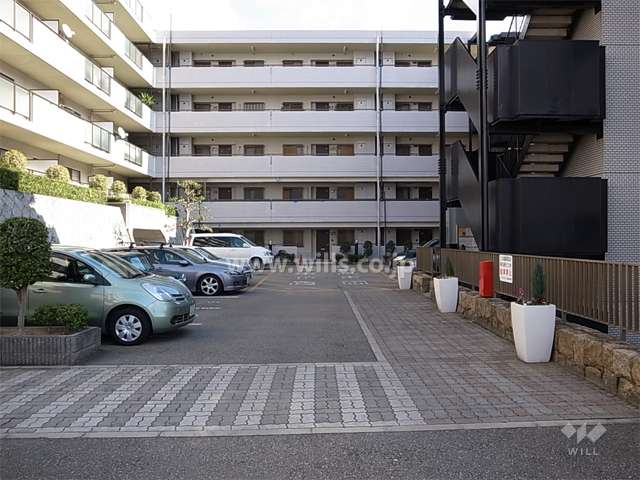 敷地内駐車場（平面式）