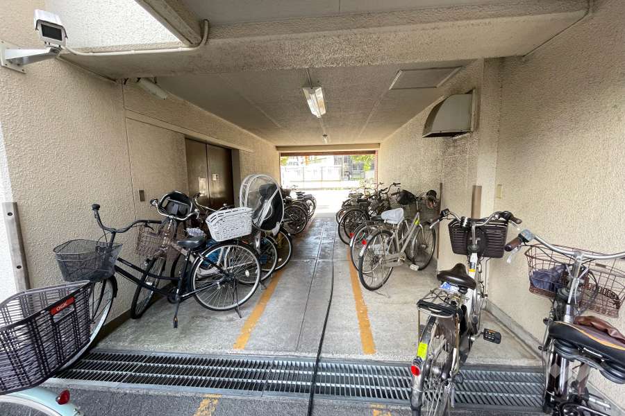 駐輪場