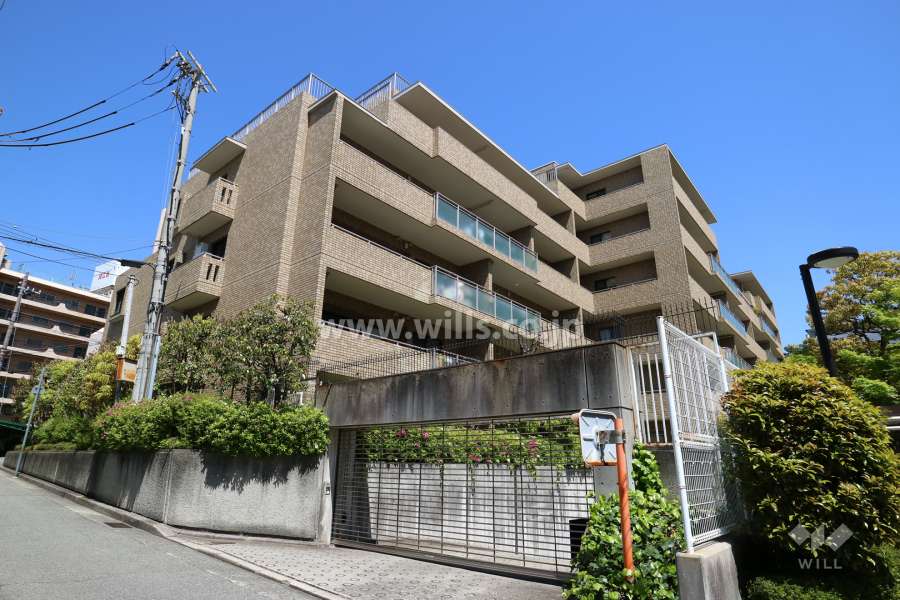 ルネ夙川の外観（南西側から）