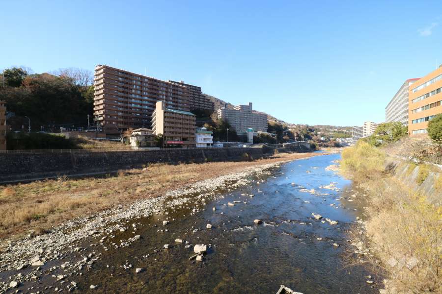 宝来橋から見た『デ・リード宝塚リバービュー』
