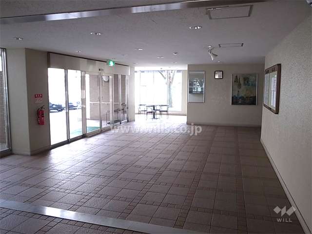 エントランスホール