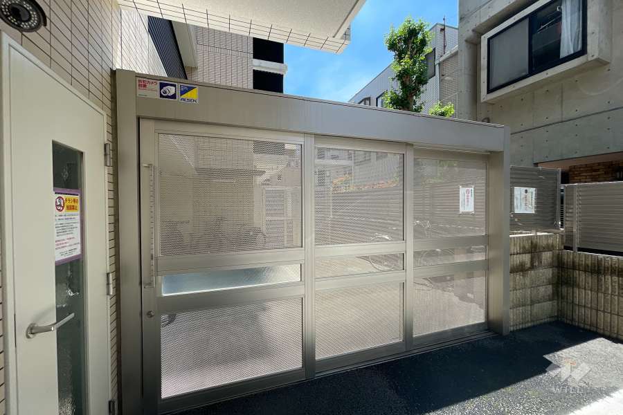 駐輪場の出入り口