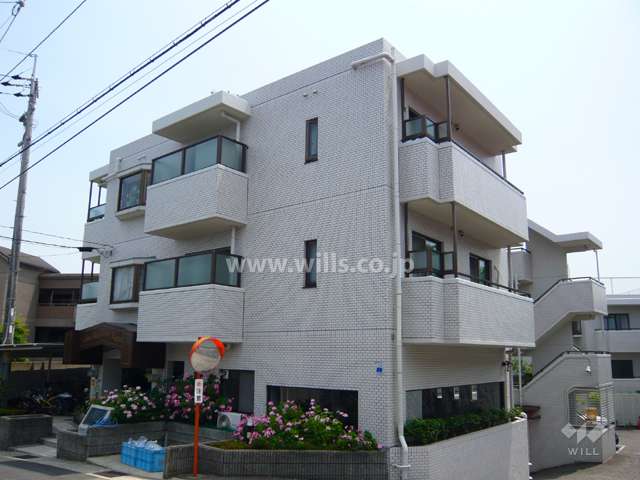 ライオンズマンション仁川の外観（北西側から）