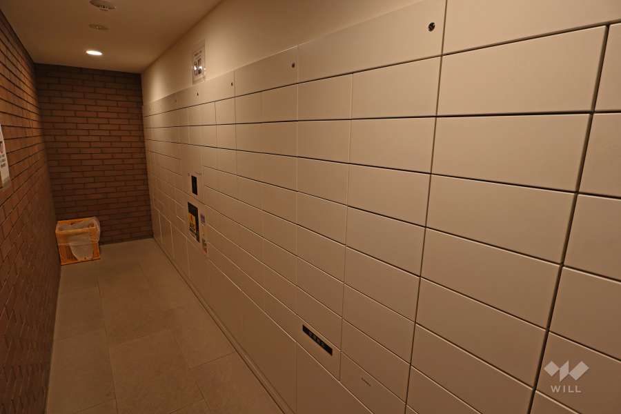 共用ポストと宅配ボックス