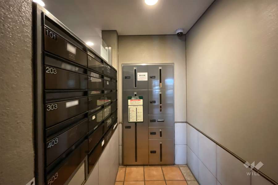 宅配ボックスと共用ポスト