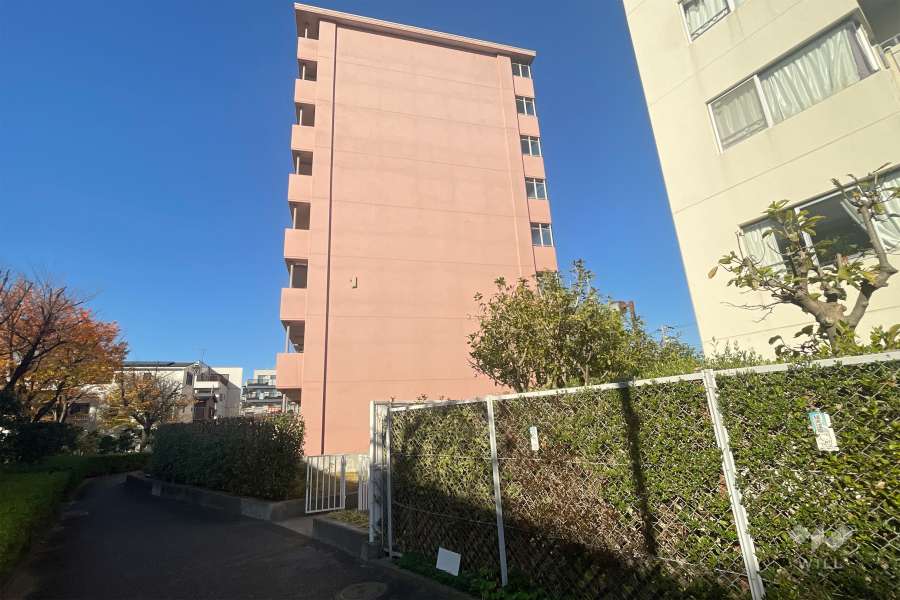 サンコート大森の外観（南東側から）