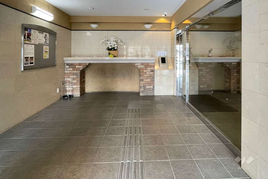 エントランスホール