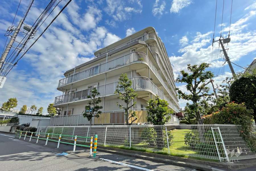 コトー大森の外観（南西側から）